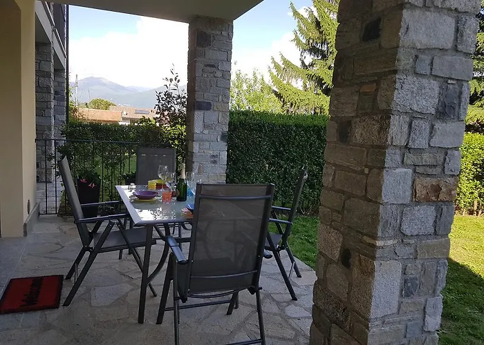 Lägenhet Casa Lella With Pool And Garden Lenno